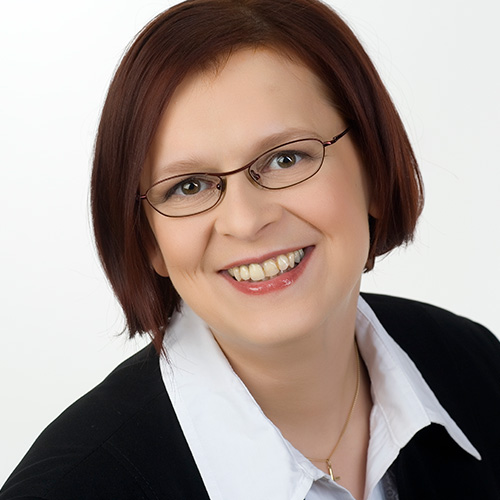 Dr. Ilona Köster-Steinebach